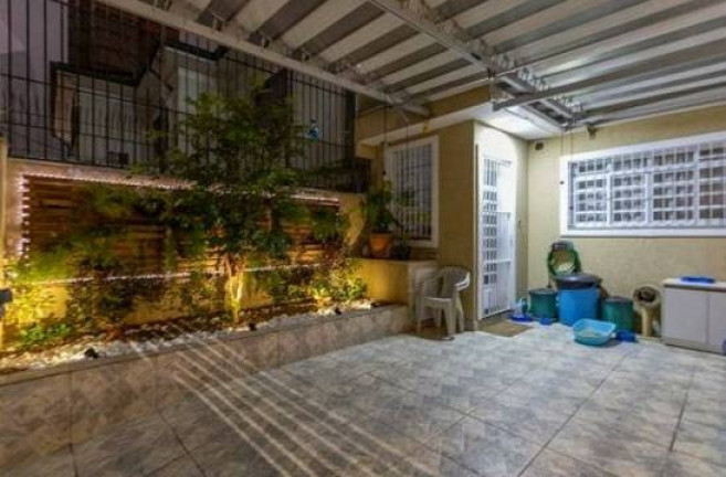Imagem Casa com 4 Quartos à Venda, 197 m² em Bom Retiro - São Paulo Imagem Casa com 4 Quartos à Venda, 197 m² em Bom Retiro - São Paulo