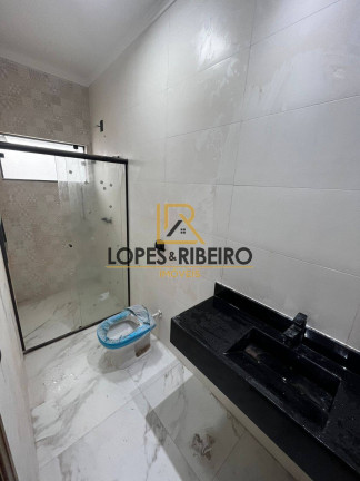 Imagem Casa com 2 Quartos à Venda, 125 m² em Jardim Ouro Verde - Botucatu