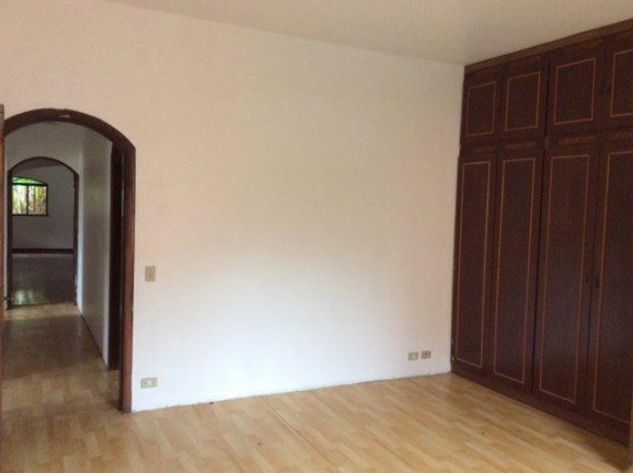 Imagem Casa com 3 Quartos à Venda, 460 m² em Vila Santo Antônio - Cotia Imagem Casa com 3 Quartos à Venda, 460 m² em Vila Santo Antônio - Cotia