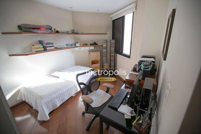 Imagem Imóvel com 4 Quartos à Venda, 275 m² em Santo Antônio - São Caetano Do Sul Imagem Imóvel com 4 Quartos à Venda, 275 m² em Santo Antônio - São Caetano Do Sul