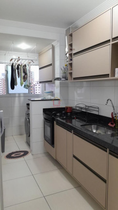 Imagem Apartamento com 2 Quartos à Venda, 60 m²