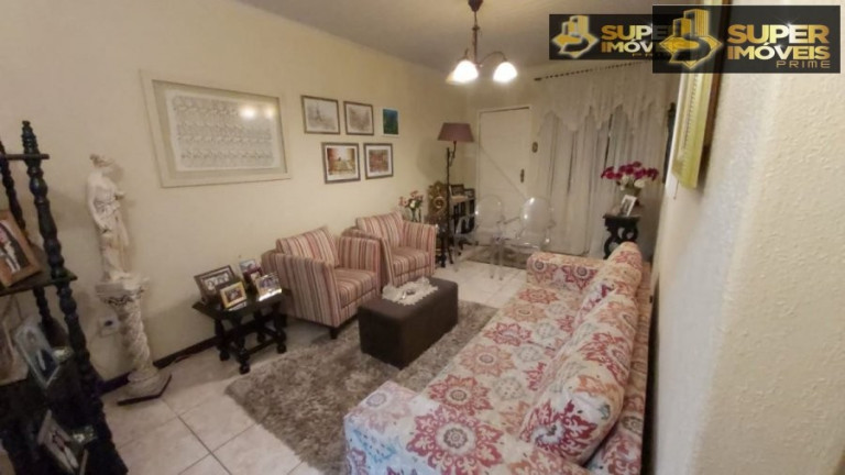Casa com 4 Quartos à Venda, 300 m² em Três Vendas - Pelotas