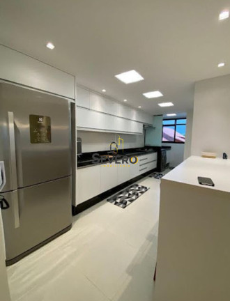 Imagem Apartamento com 4 Quartos à Venda, 111 m² em Piratininga - Niterói