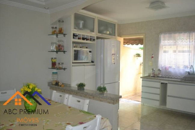 Imagem Sobrado com 3 Quartos à Venda, em Vila Pires - Santo André Imagem Sobrado com 3 Quartos à Venda, em Vila Pires - Santo André