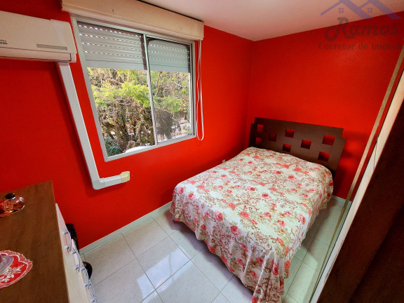 Imagem Imóvel com 2 Quartos à Venda, 50 m² em Vila Nova - Porto Alegre