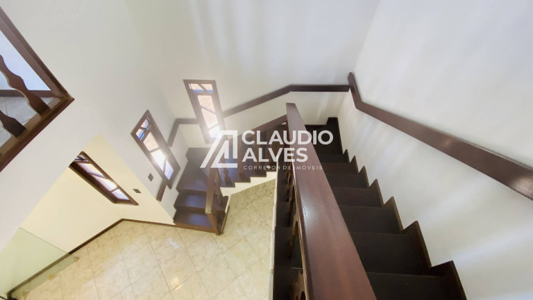 Imagem Casa com 5 Quartos à Venda, 200 m² em Cidade Nova - Feira De Santana