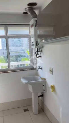Imagem Apartamento com 2 Quartos à Venda, 107 m² em Barra Da Tijuca - Rio De Janeiro Imagem Apartamento com 2 Quartos à Venda, 107 m² em Barra Da Tijuca - Rio De Janeiro