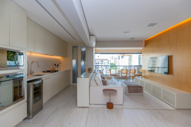 Apartamento com 2 Quartos à Venda, 70 m² em Cerqueira César - São Paulo