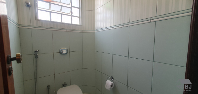 Imagem Sobrado com 6 Quartos à Venda,  em Centro - Esmeraldas