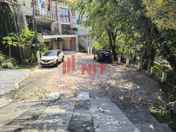 Imagem Casa de Condomínio com 3 Quartos à Venda, 700 m² em Badu - Niterói