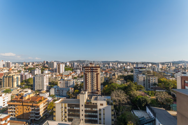 Imagem Imóvel com 3 Quartos à Venda, 336 m² em Rio Branco - Porto Alegre Imagem Imóvel com 3 Quartos à Venda, 336 m² em Rio Branco - Porto Alegre