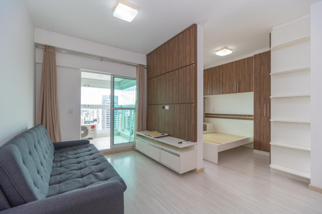 Imagem Apartamento com 1 Quarto para Alugar, 41 m² em Centro - Curitiba Imagem Apartamento com 1 Quarto para Alugar, 41 m² em Centro - Curitiba
