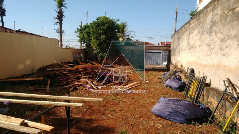 Imagem Casa com 1 Quarto à Venda, em Planalto Verde - Ribeirão Preto Imagem Casa com 1 Quarto à Venda, em Planalto Verde - Ribeirão Preto