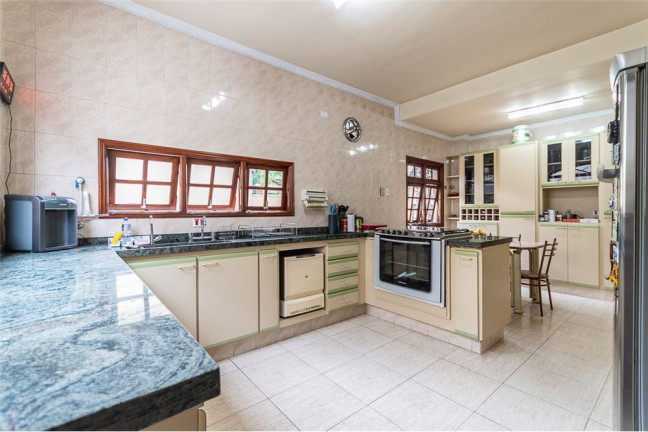 Imagem Casa com 5 Quartos à Venda,  em Morumbi - São Paulo