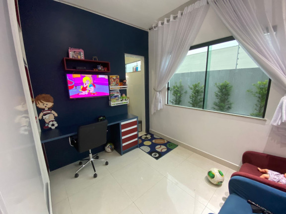 Imagem Casa com 3 Quartos à Venda, 240 m² em Ponta Negra - Manaus