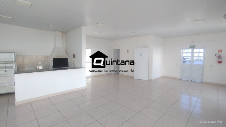 Imagem Apartamento com 2 Quartos para Alugar, 45 m² em Três Vendas - Pelotas