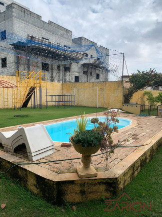 Imagem Casa com 3 Quartos à Venda, 450 m² em Vila São José - Taubaté