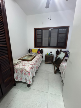 Imagem Casa com 3 Quartos à Venda, 168 m² em Flórida - Praia Grande Imagem Casa com 3 Quartos à Venda, 168 m² em Flórida - Praia Grande