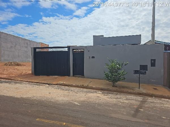 Casa com 2 Quartos à Venda, 200 m² em Residencial Pazianot - Onda Verde