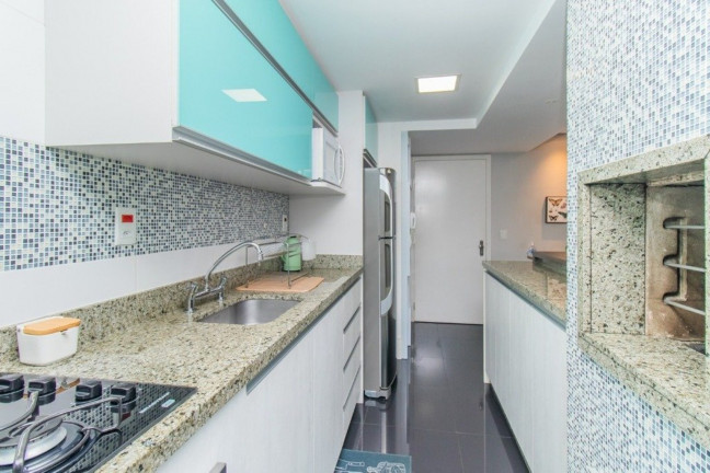 Imagem Imóvel com 3 Quartos à Venda, 80 m² em Independência - Porto Alegre Imagem Imóvel com 3 Quartos à Venda, 80 m² em Independência - Porto Alegre