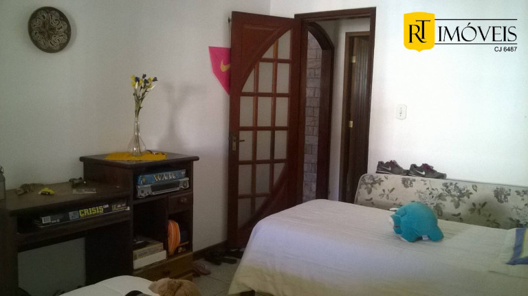 Imagem Casa com 4 Quartos à Venda, 400 m² em Parque Hotel - Araruama Imagem Casa com 4 Quartos à Venda, 400 m² em Parque Hotel - Araruama