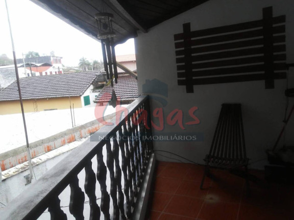 Imagem Casa com 3 Quartos à Venda, 172 m² em Centro - Caraguatatuba Imagem Casa com 3 Quartos à Venda, 172 m² em Centro - Caraguatatuba