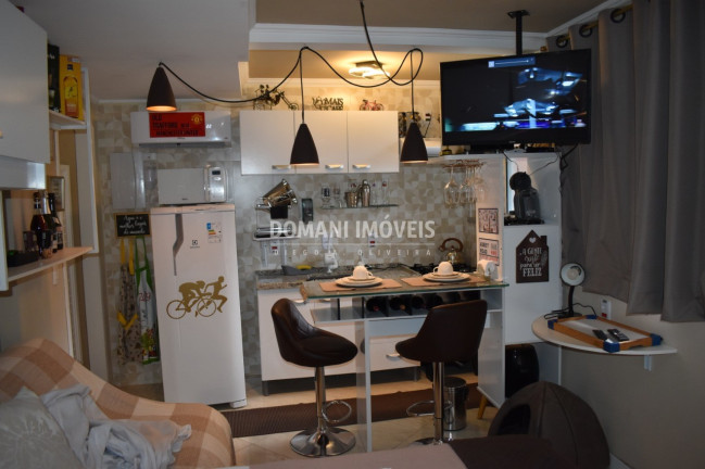 Imagem Imóvel com 1 Quarto para Alugar, 20 m² em Região Da Vila Nova Suíça - Campos Do Jordão Imagem Imóvel com 1 Quarto para Alugar, 20 m² em Região Da Vila Nova Suíça - Campos Do Jordão