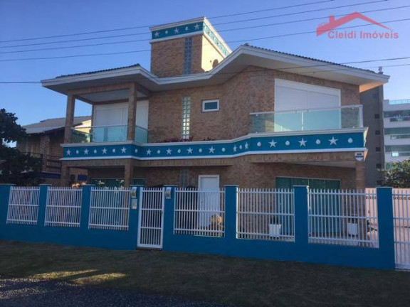 Imagem Casa com 3 Quartos à Venda, 208 m² em Itacolomi - Piçarras