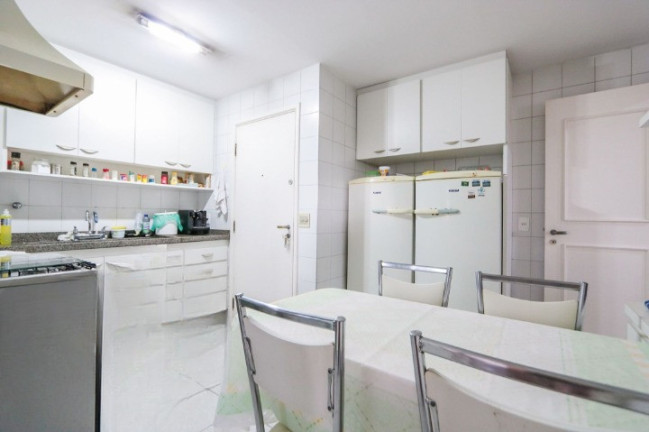 Imagem Apartamento com 4 Quartos à Venda, 235 m² em Itaim Bibi - São Paulo
