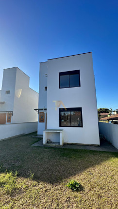 Imagem Imóvel com 3 Quartos à Venda,  em Areias De Palhocinha - Garopaba
