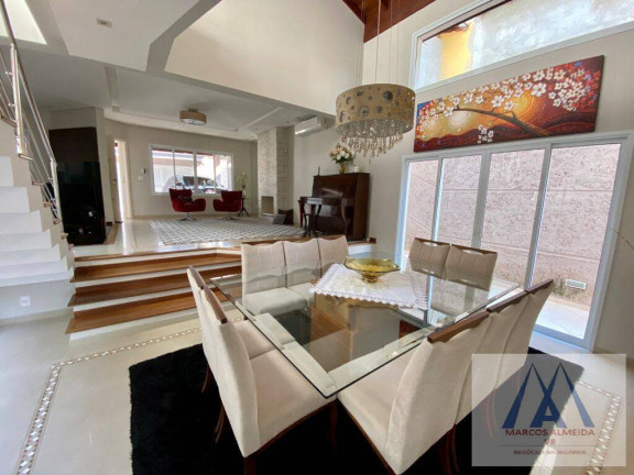 Imagem Casa com 3 Quartos à Venda, 340 m² em Vila Oliveira - Mogi Das Cruzes