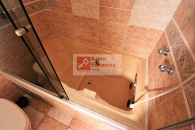 Imagem Sobrado com 3 Quartos à Venda, 257 m² em Parque Jaçatuba - Santo André