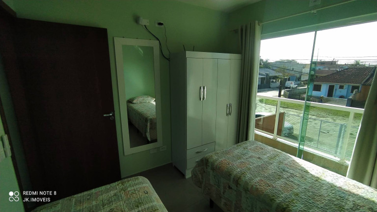 Imagem Sobrado com 4 Quartos para Temporada, 137 m² em Balneário Brasília - Itapoá Imagem Sobrado com 4 Quartos para Temporada, 137 m² em Balneário Brasília - Itapoá