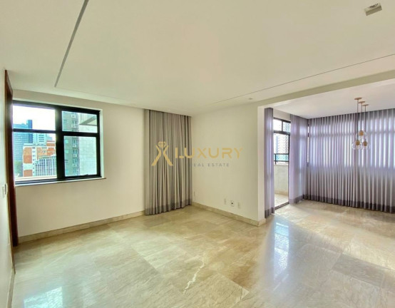 Imagem Imóvel com 4 Quartos à Venda, 180 m² em Funcionários - Belo Horizonte