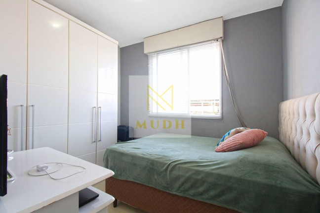 Imagem Apartamento com 2 Quartos à Venda, 54 m² em Cristal - Porto Alegre Imagem Apartamento com 2 Quartos à Venda, 54 m² em Cristal - Porto Alegre