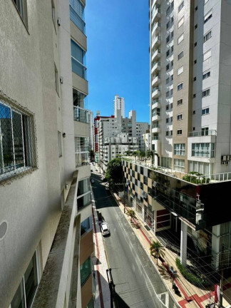 Imagem Apartamento com 3 Quartos à Venda, 130 m² em Centro - Balneário Camboriú Imagem Apartamento com 3 Quartos à Venda, 130 m² em Centro - Balneário Camboriú