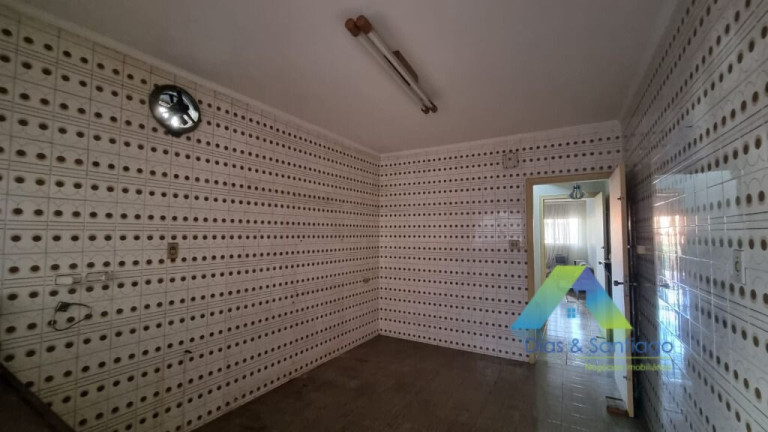 Imagem Casa com 2 Quartos à Venda, 152 m² em Vila Dom Pedro I - São Paulo Imagem Casa com 2 Quartos à Venda, 152 m² em Vila Dom Pedro I - São Paulo
