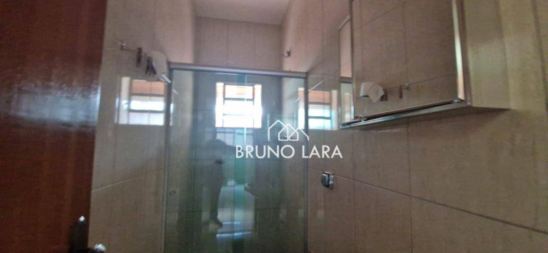 Imagem Casa com 3 Quartos para Alugar, 168 m² em Pousada Del Rey - Igarapé Imagem Casa com 3 Quartos para Alugar, 168 m² em Pousada Del Rey - Igarapé