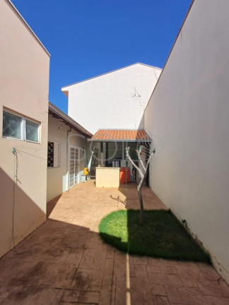 Imagem Casa com 2 Quartos à Venda, 202 m² em Jardim Aclimação - Araraquara Imagem Casa com 2 Quartos à Venda, 202 m² em Jardim Aclimação - Araraquara