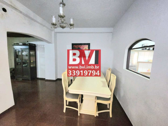 Imagem Casa com 2 Quartos à Venda, 160 m² em Penha - Rio De Janeiro Imagem Casa com 2 Quartos à Venda, 160 m² em Penha - Rio De Janeiro