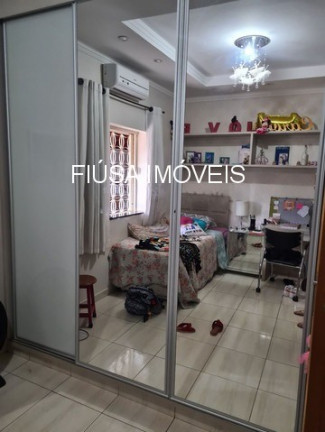 Imagem Casa com 3 Quartos à Venda, 200 m² em Vila Tamandaré - Ribeirão Preto Imagem Casa com 3 Quartos à Venda, 200 m² em Vila Tamandaré - Ribeirão Preto