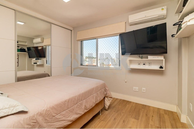 Imagem Apartamento com 2 Quartos à Venda, 78 m² em Santana - Porto Alegre Imagem Apartamento com 2 Quartos à Venda, 78 m² em Santana - Porto Alegre
