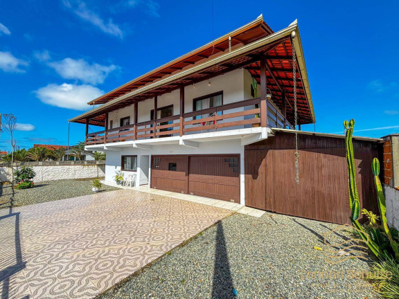 Sobrado com 4 Quartos à Venda, 342 m² em Salinas - Balneário Barra Do Sul
