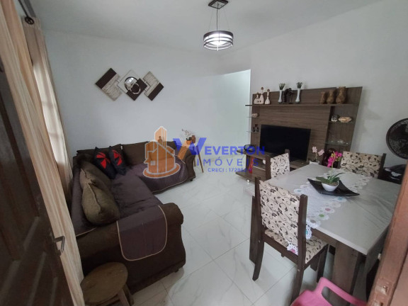 Imagem Casa com 2 Quartos à Venda, 126 m² em Jd. Santana - Mongaguá