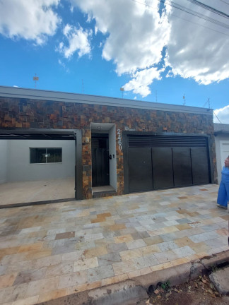 Casa com 4 Quartos à Venda,  em Jardim Piratininga - Franca