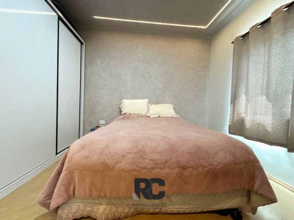 Imagem Casa com 3 Quartos à Venda, 180 m² em Vila Nely - Itaquaquecetuba Imagem Casa com 3 Quartos à Venda, 180 m² em Vila Nely - Itaquaquecetuba