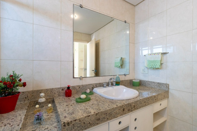 Imagem Casa com 4 Quartos à Venda,  em Jardim Prudência - São Paulo