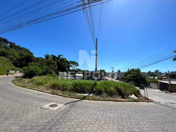 Imagem Terreno à Venda, em Areias - Camboriu Imagem Terreno à Venda, em Areias - Camboriu