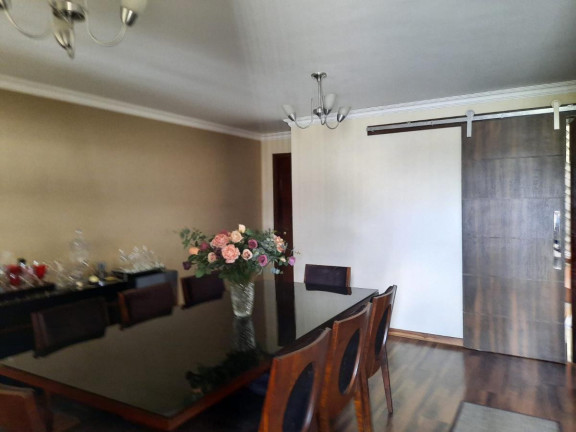 Imagem Casa com 3 Quartos à Venda, 186 m² em Xaxim - Curitiba Imagem Casa com 3 Quartos à Venda, 186 m² em Xaxim - Curitiba