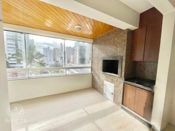 Imagem Apartamento com 2 Quartos à Venda, 79 m² em Centro - Balneário Camboriú